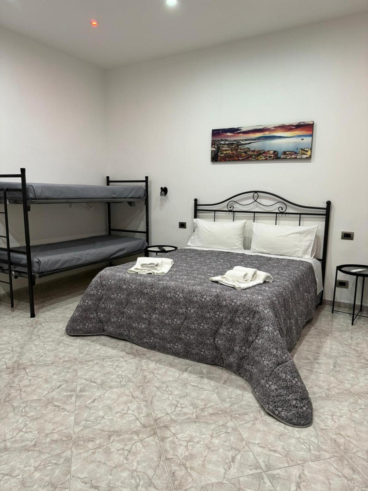 B&B Partenope Наполи Екстериор снимка